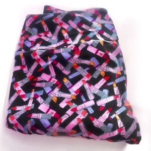 Lula roe OS lipstick leggings